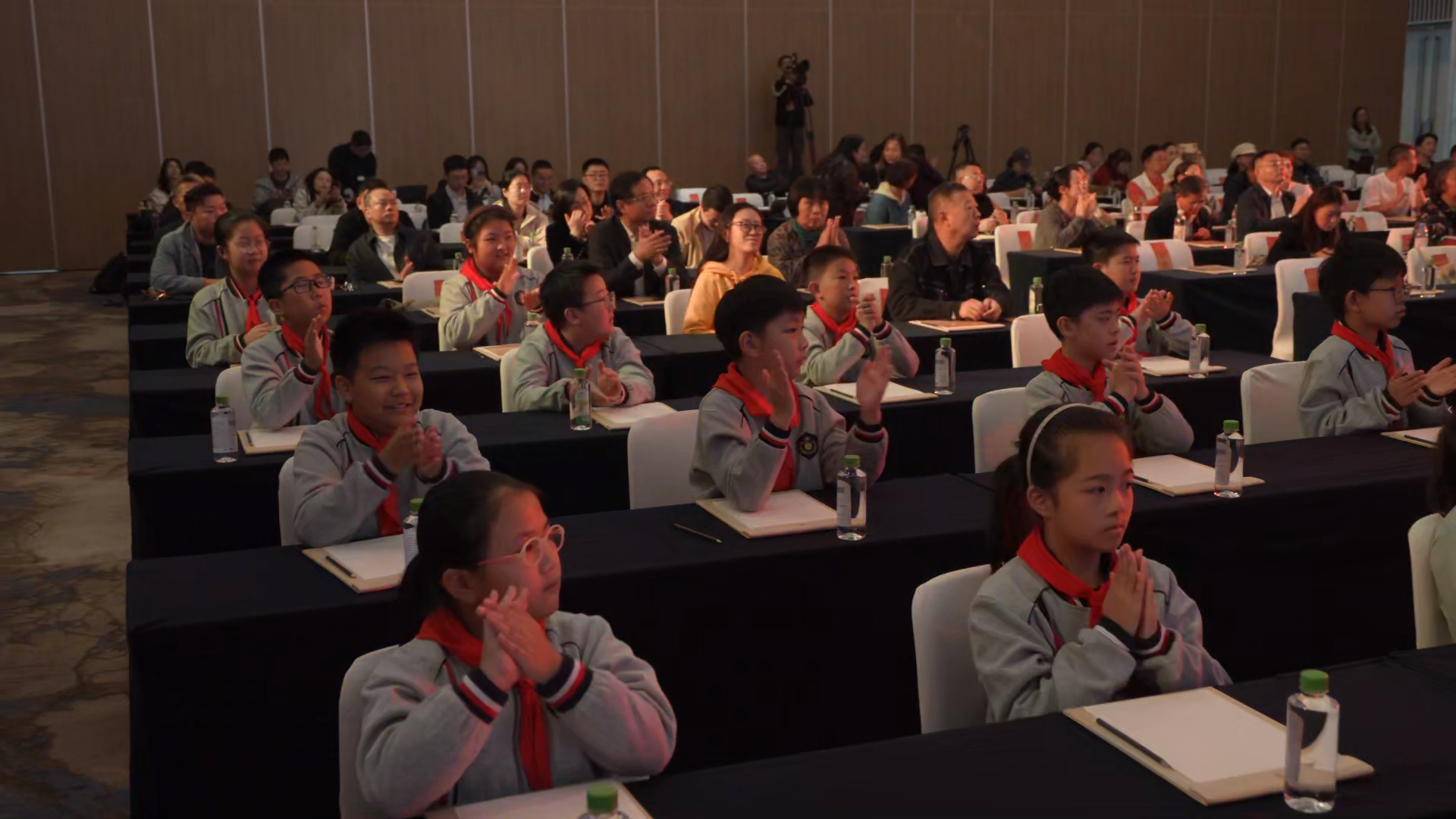 截屏2025-11-19 14.34.46.png