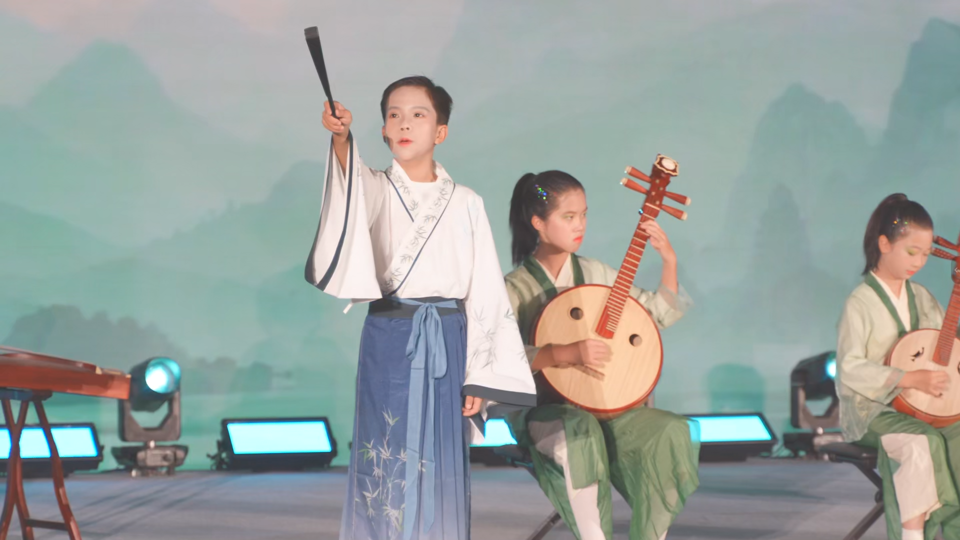 截屏2025-11-19 15.34.21.png