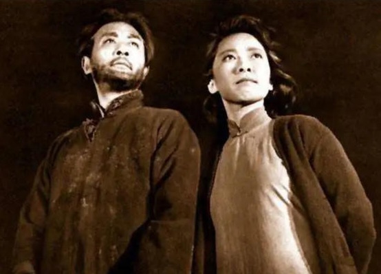 8.《烈火中永生》中江姐的扮演者.jpg