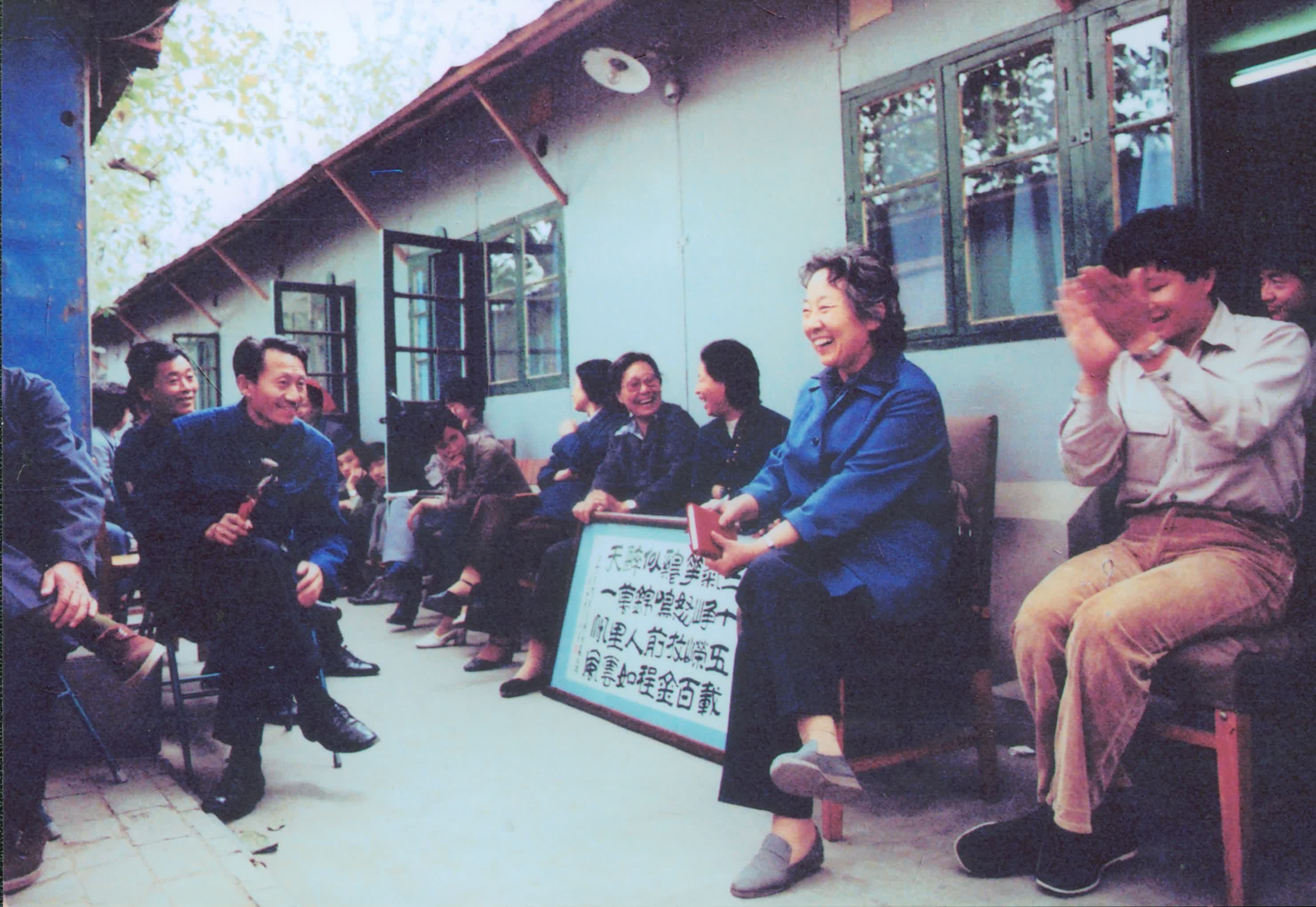 一条穷街.jpg