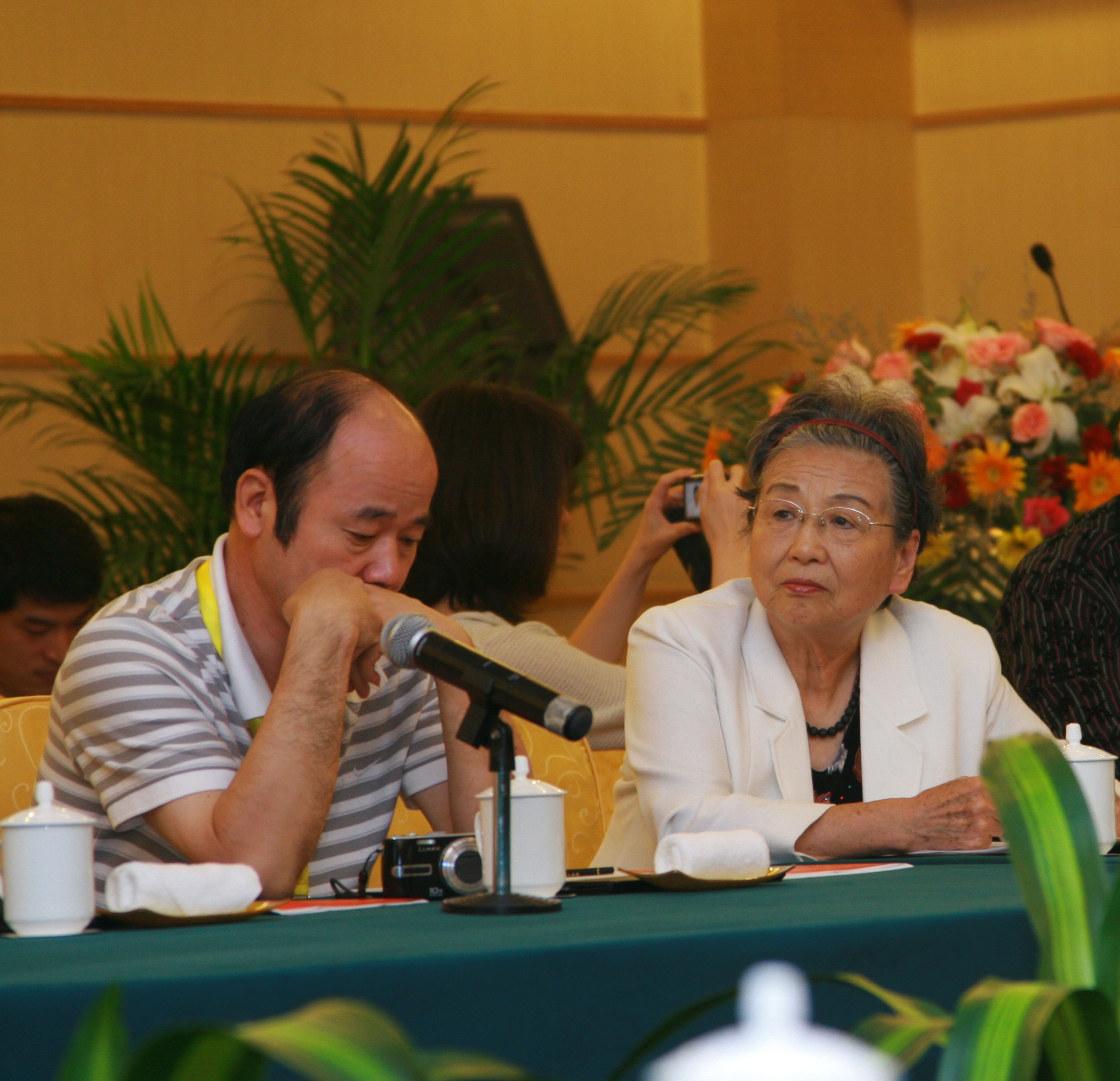 徐九斤参加第十届CICFF论坛.JPG
