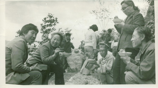 0018-1983下次开船港现场.jpg 0018-1983下次开船港现场.jpg